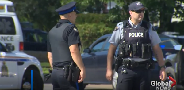新不伦瑞克省Fredericton市的2名警察在枪击中丧生